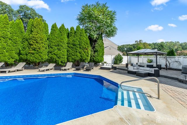 1594 Sea Island Drive, Toms River, NJ 08753