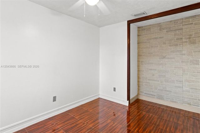 5065 NW 195th Lane, Miami Gardens, FL 33055