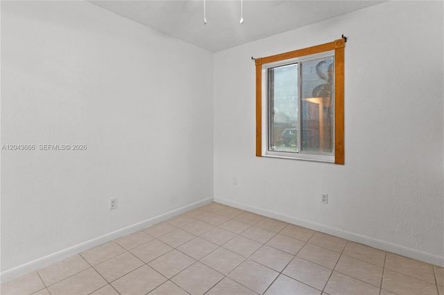 5065 NW 195th Lane, Miami Gardens, FL 33055