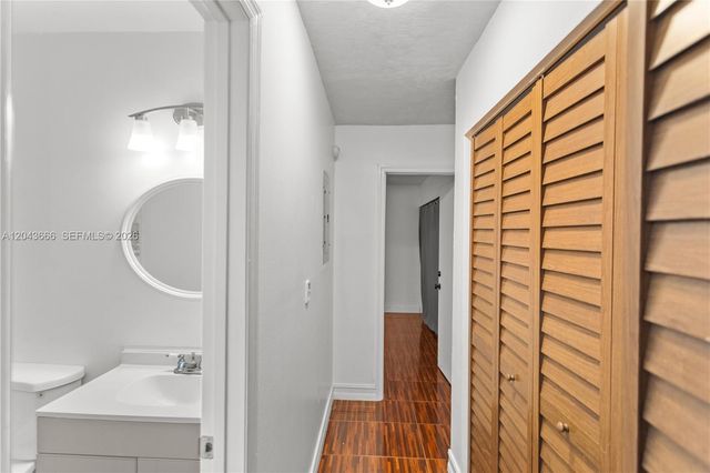 5065 NW 195th Lane, Miami Gardens, FL 33055