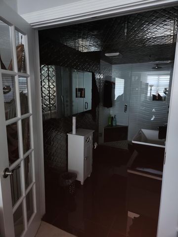 899 Jeffery St 701, Boca Raton, FL 33487