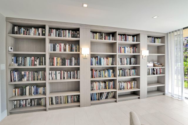 899 Jeffery St 701, Boca Raton, FL 33487