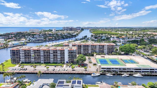 899 Jeffery St 701, Boca Raton, FL 33487