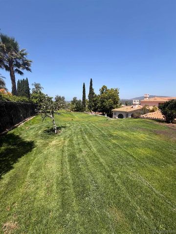 18136 Via Ascenso, Rancho Santa Fe, CA 92067