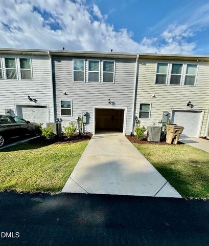 152 Channel Drop Drive, Clayton, NC 27520