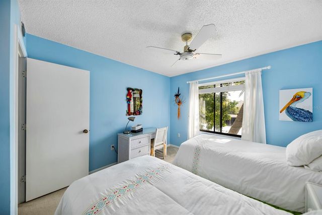 1519 PELICAN POINT DRIVE 292, Sarasota, FL 34231