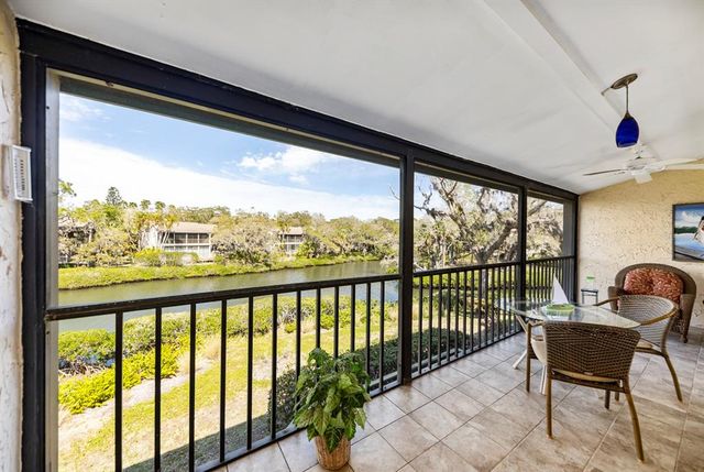 1519 PELICAN POINT DRIVE 292, Sarasota, FL 34231