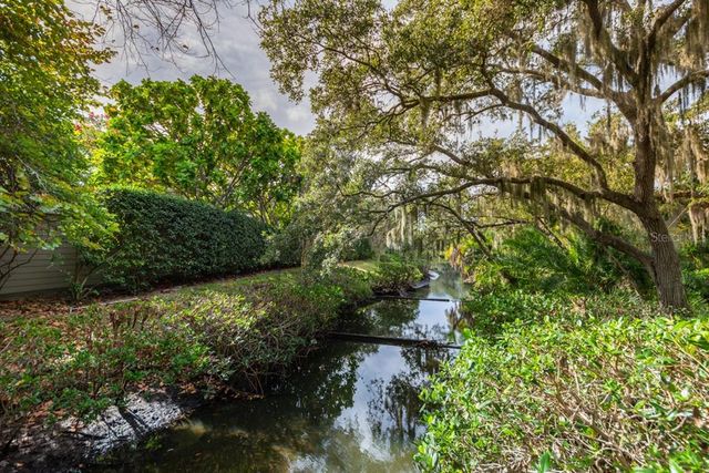 1519 PELICAN POINT DRIVE 292, Sarasota, FL 34231