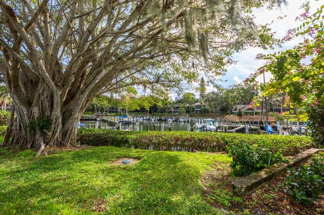 1519 PELICAN POINT DRIVE 292, Sarasota, FL 34231