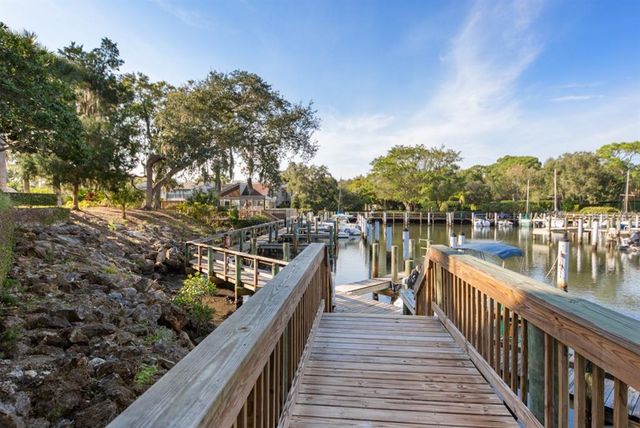 1519 PELICAN POINT DRIVE 292, Sarasota, FL 34231
