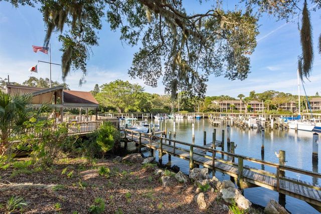 1519 PELICAN POINT DRIVE 292, Sarasota, FL 34231