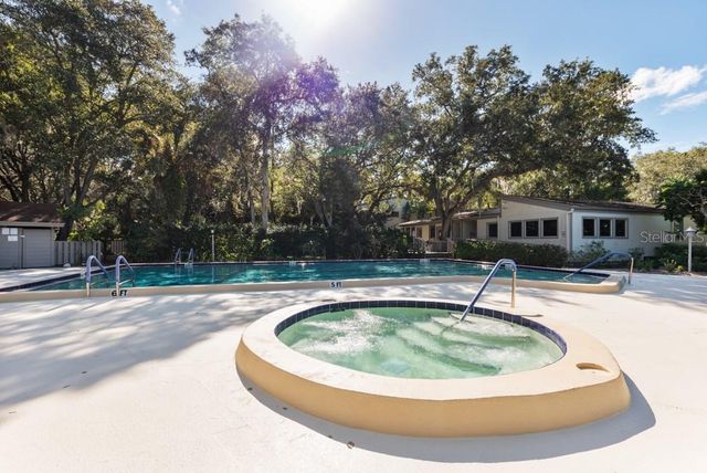 1519 PELICAN POINT DRIVE 292, Sarasota, FL 34231