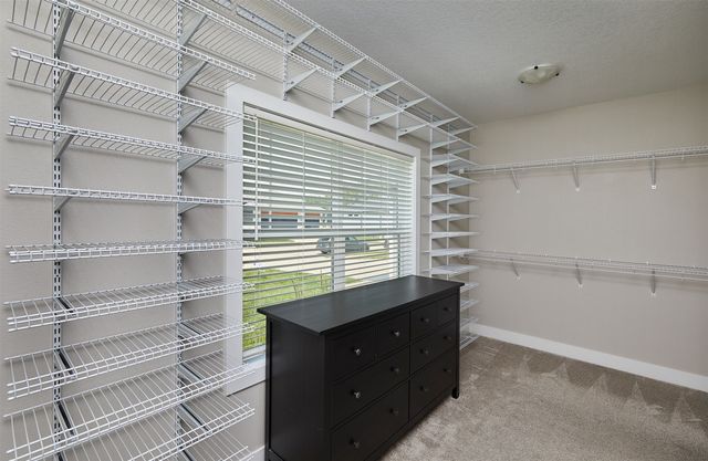 16884 Baxter Drive, Clive, IA 50325