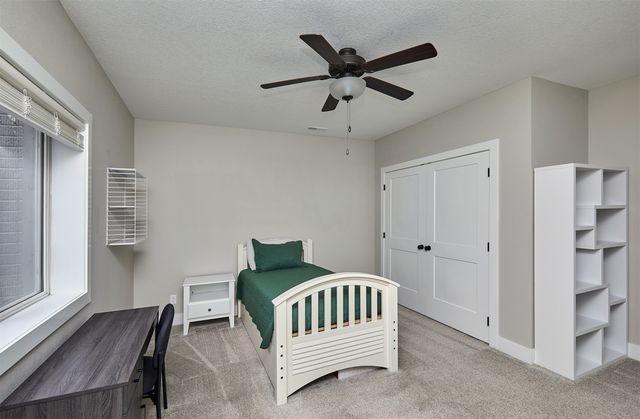 16884 Baxter Drive, Clive, IA 50325