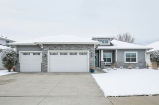 16884 Baxter Drive, Clive, IA 50325