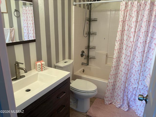 382 Camino Caballo, Rio Rico, AZ 85648