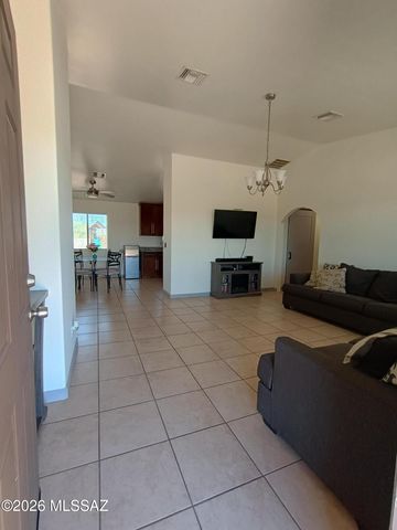 382 Camino Caballo, Rio Rico, AZ 85648