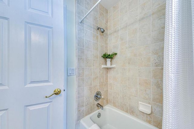 563 Pearl Street, Monterey, CA 93940