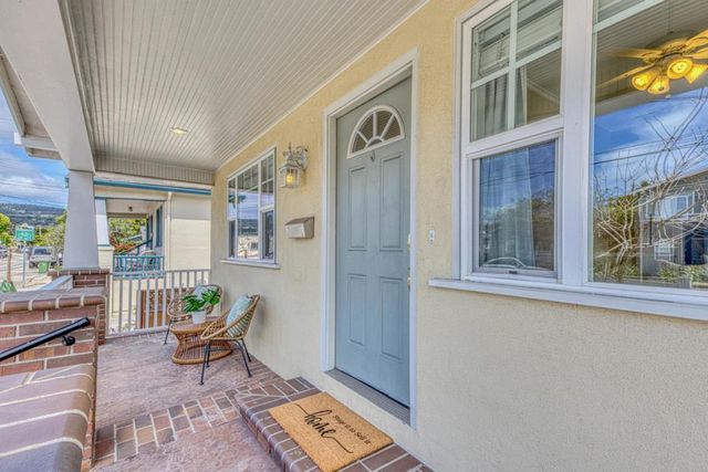 563 Pearl Street, Monterey, CA 93940