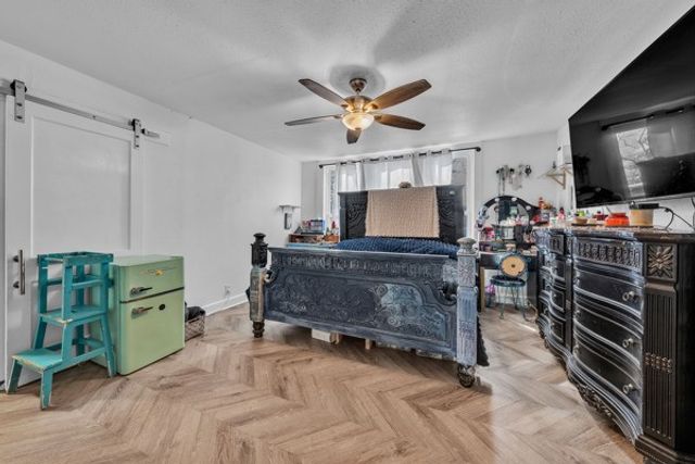 912 Hanover Street, Weatherford, TX 76086