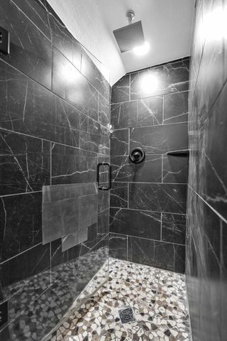 912 Hanover Street, Weatherford, TX 76086