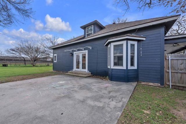 912 Hanover Street, Weatherford, TX 76086