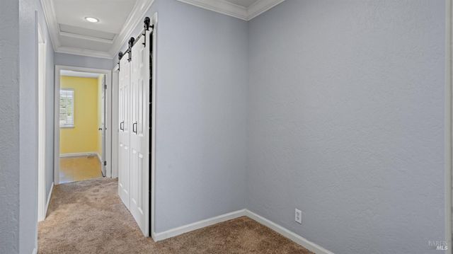 191 Bel Air Dr, Vacaville, CA 95687