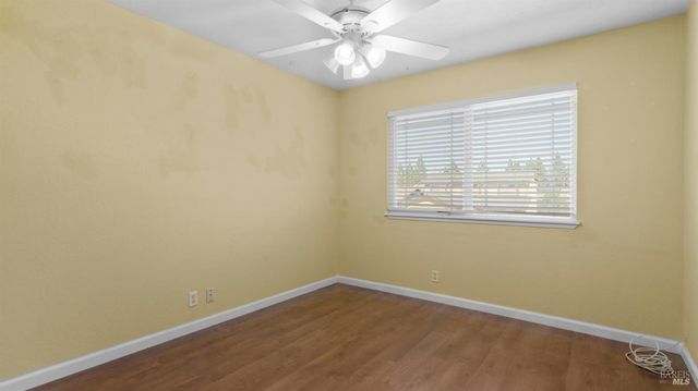 191 Bel Air Dr, Vacaville, CA 95687