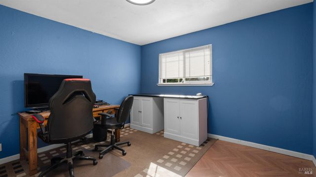 191 Bel Air Dr, Vacaville, CA 95687