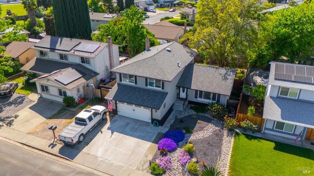 191 Bel Air Dr, Vacaville, CA 95687