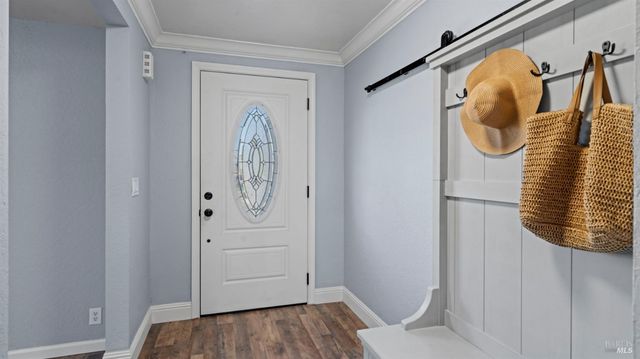 191 Bel Air Dr, Vacaville, CA 95687