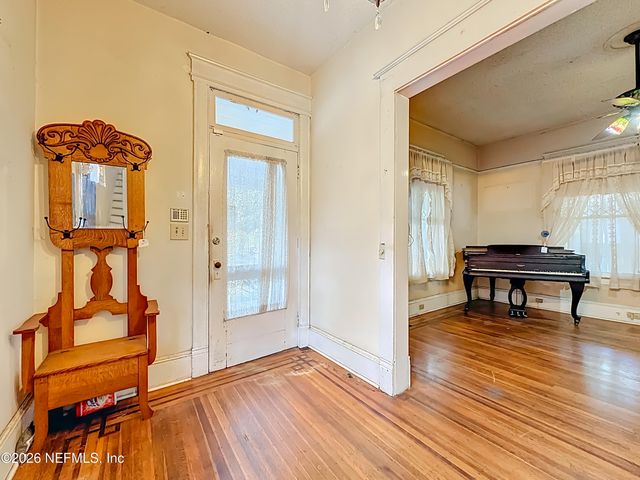 2224 DELLWOOD Avenue, Jacksonville, FL 32204