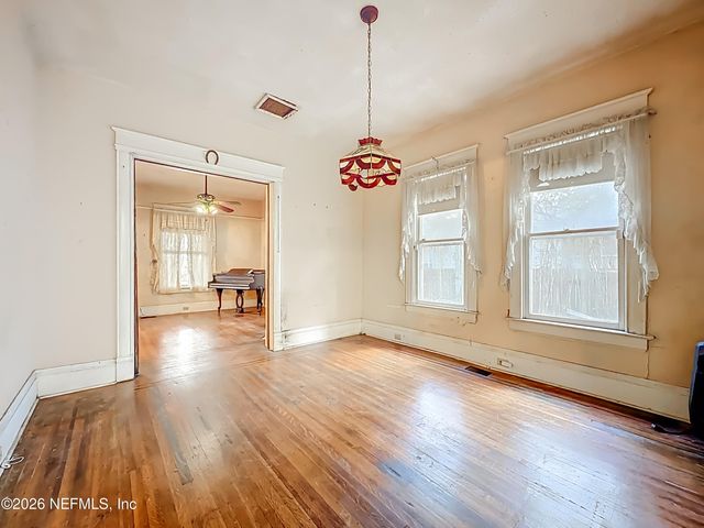 2224 DELLWOOD Avenue, Jacksonville, FL 32204