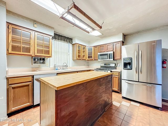 2224 DELLWOOD Avenue, Jacksonville, FL 32204