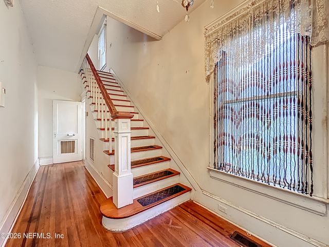 2224 DELLWOOD Avenue, Jacksonville, FL 32204