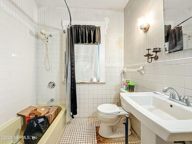 2224 DELLWOOD Avenue, Jacksonville, FL 32204