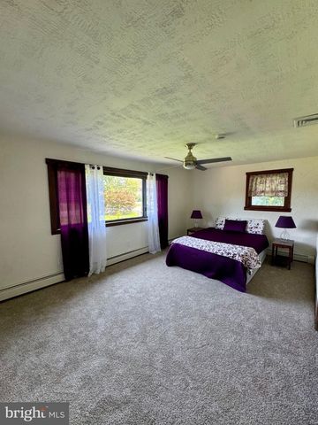 454 DUNKSFERRY RD, Bensalem, PA 19020