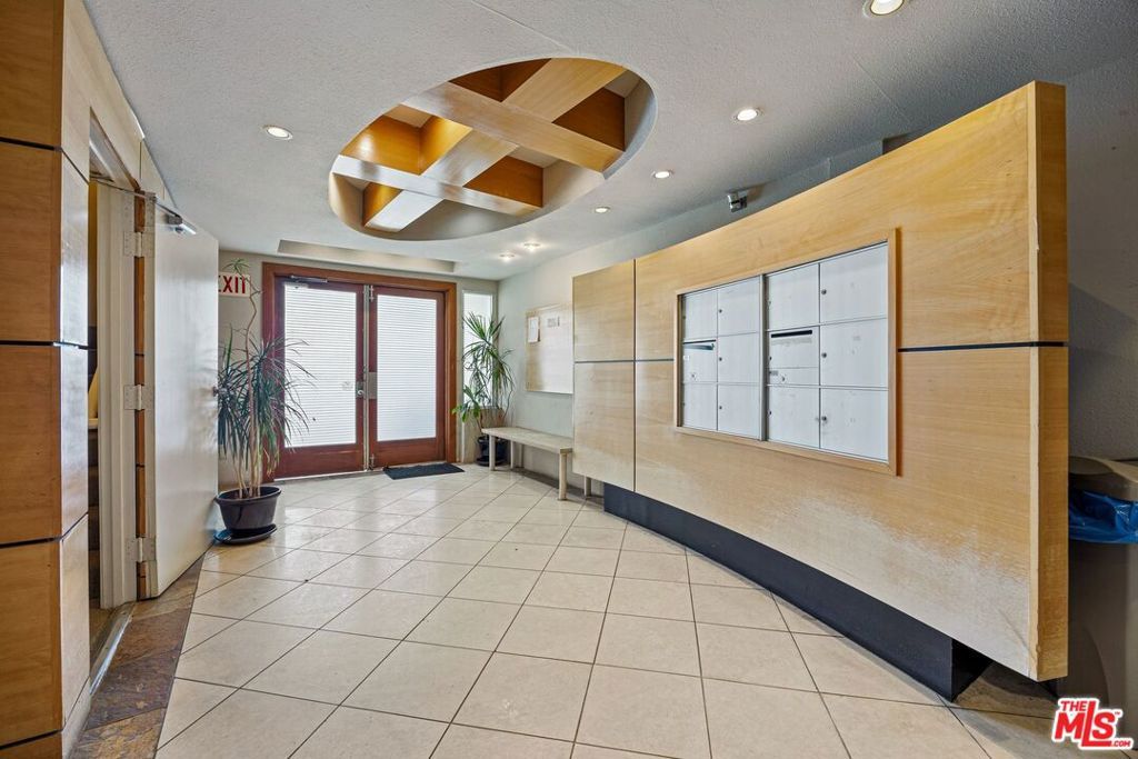 4549 Haskell Avenue 1, Encino, CA 91436 — photo 5
