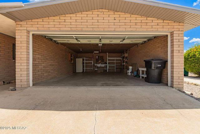 16381 S Observatory Place, Vail, AZ 85641