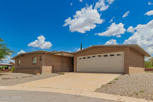 16381 S Observatory Place, Vail, AZ 85641