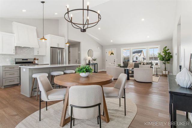 6185 Slumber Way, Allendale, MI 49401