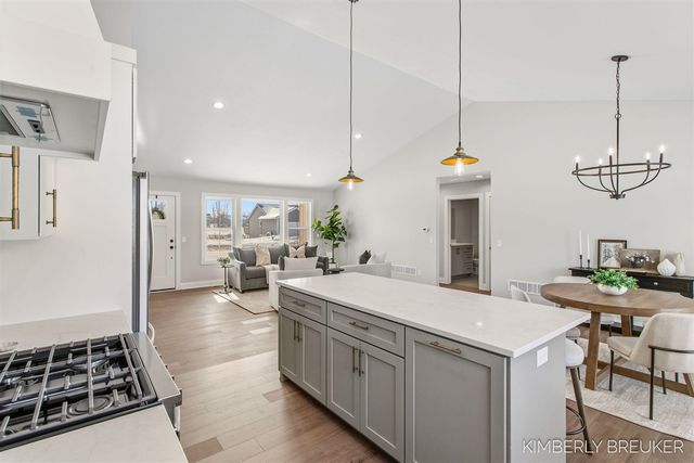 6185 Slumber Way, Allendale, MI 49401