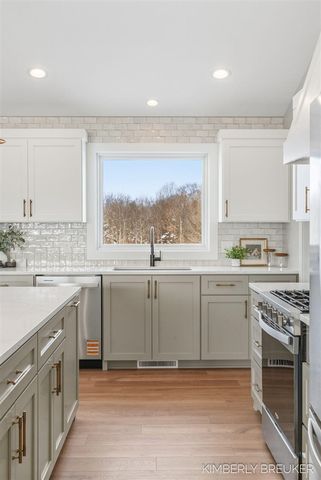 6185 Slumber Way, Allendale, MI 49401