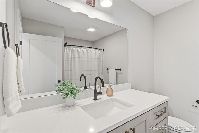 6185 Slumber Way, Allendale, MI 49401