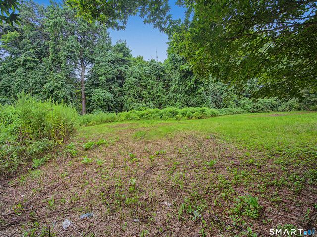 40 Ferncliff Drive, West Hartford, CT 06117