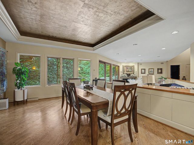 40 Ferncliff Drive, West Hartford, CT 06117