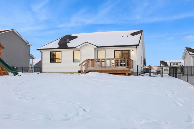 421 Wicker Drive, Huxley, IA 50124