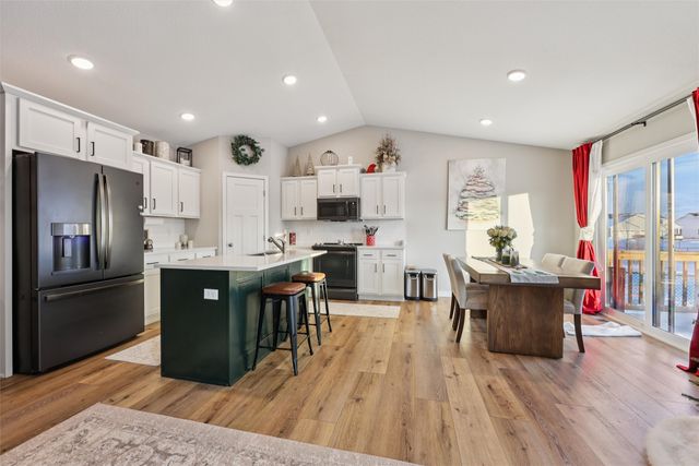 421 Wicker Drive, Huxley, IA 50124