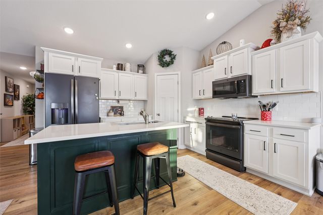 421 Wicker Drive, Huxley, IA 50124