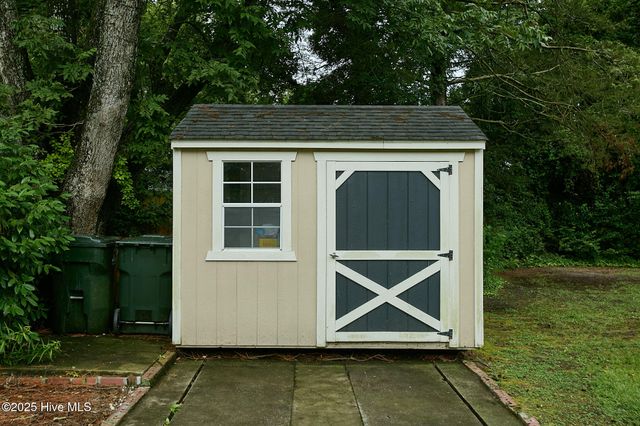 1003 Branch Street NW, Wilson, NC 27893